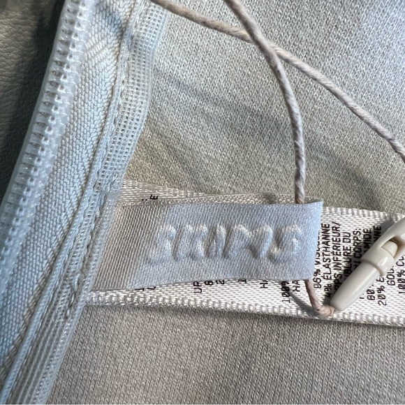 NWT-SKIMS Raw Cut Bodysuit Faux Leather- 4X Oyster - Picture 7 of 13